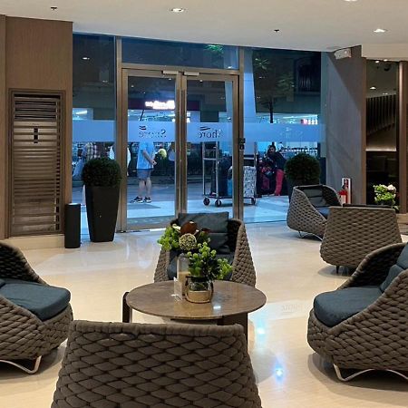 Victoria Suite At Shore Residences Pasay Exterior foto